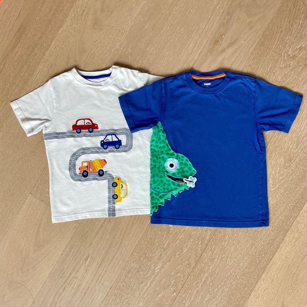 Gymboree Short Sleeved T-Shirts (2 items)